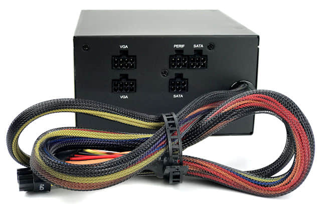 为高端显卡提供更强动力：ANTEC推出650W 80Plus 金牌认证发烧电源